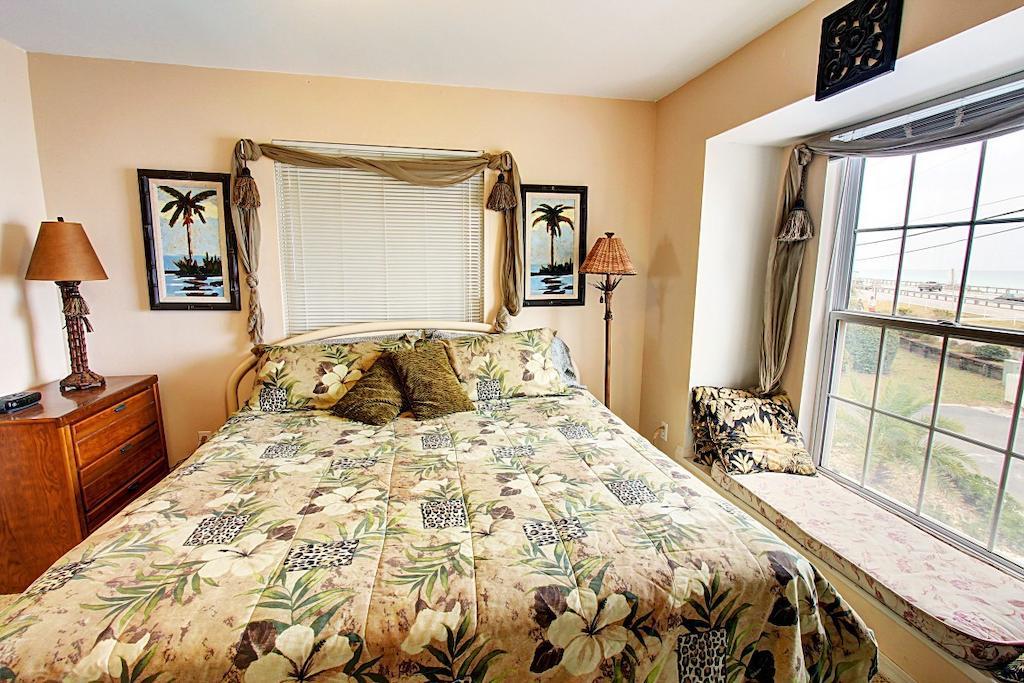 Hotel Summer Breeze Miramar Beach Pokoj fotografie