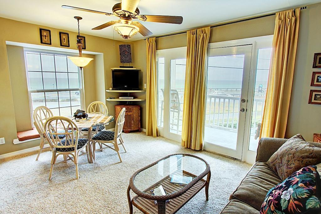 Hotel Summer Breeze Miramar Beach Pokoj fotografie